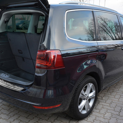 Ladekantenschutz für VW Sharan II / Seat Alhambra II Silber Matt