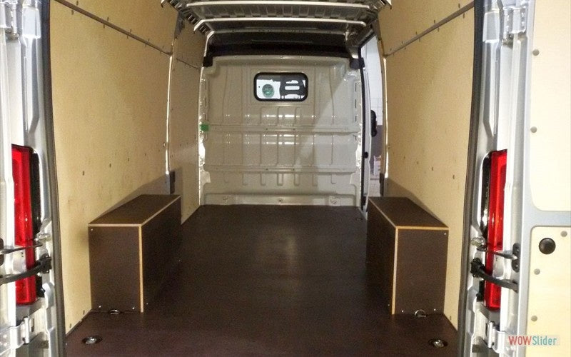 EINZELSTÜCK L2H1  Seitenverkleidung Toyota Pro Ace City Peugeot Expert 