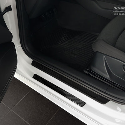 Universal Einstiegsleisten "Carbon Fiber" Silber Matt