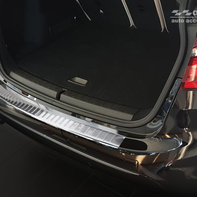 Ladekantenschutz für BMW 2 Active Tourer Silber Matt