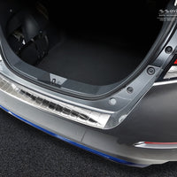 Ladekantenschutz für Nissan Leaf II Silber Matt
