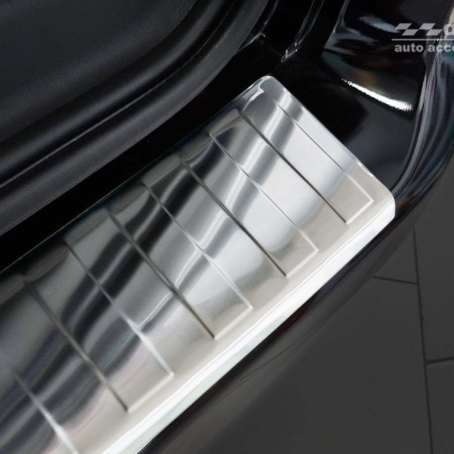 Ladekantenschutz für Peugeot Partner II / Citroen Berlingo II Silber Matt