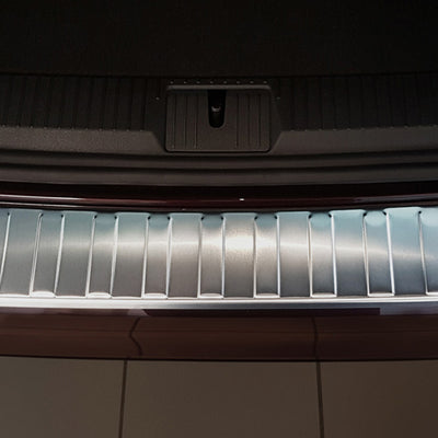 Ladekantenschutz für Volkswagen Passat B8 Variant / Alltrack Silber Matt