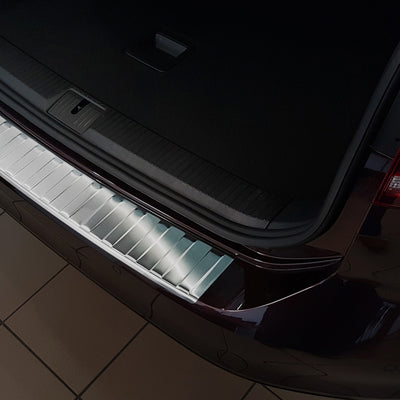 Ladekantenschutz für Volkswagen Passat B8 Variant / Alltrack Silber Matt
