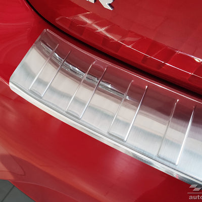Ladekantenschutz für Mitsubishi Space Star Silber Matt