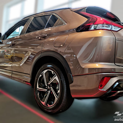 Ladekantenschutz für Mitsubishi Eclipse Cross PHEV Silber Matt