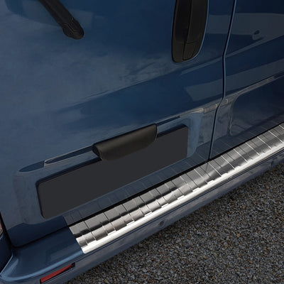 Ladekantenschutz für Renault Trafic II / Opel Vivaro / Nissan Primastar Silber Matt