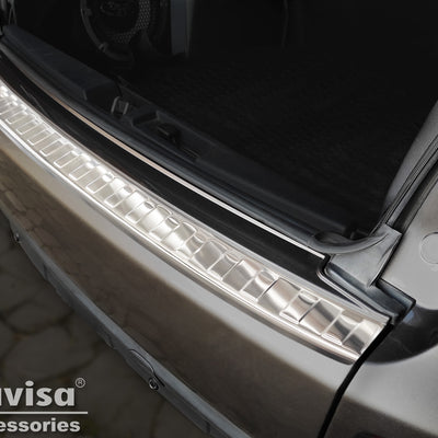 Ladekantenschutz für Citroen C-Crosser / Peugeot 4007 / Mitsubishi Outlander II Silber Matt