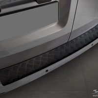 Geriffelter Kantenschutz für Citroen Jumpy / Spacetourer / Opel Vivaro /Zafira / Peugeot Expert / Traveller / Proace Verso Schwarz Matt