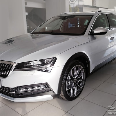 BLACK MATT EDITION  Kantenschutz für  Skoda Superb III Kombi Schwarz Matt
