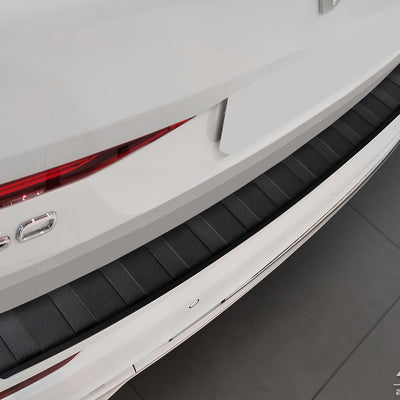 BLACK MATT Ladekantenschutz für VOLVO  XC60 II / R-Design 2017-2021, FL2021-> Schwarz Matt