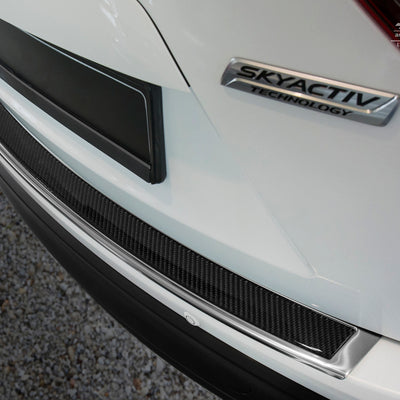 Carbon Ladekantenschutzleiste für Mazda CX-5 Poliertes Stahl mit Schwarzer Carbon Farbe