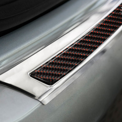Carbon Ladekantenschutzleiste für Mercedes GLE Coupe C292 Poliertes Stahl mit Rot-Schwarzer Carbon Farbe