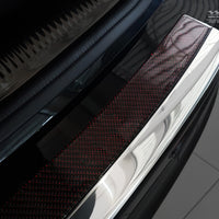 Carbon Ladekantenschutzleiste für Audi Q5 Poliertes Stahl mit Rot-Schwarzer Carbon Farbe