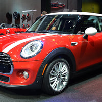 Carbon Ladekantenschutzleiste für MINI  COOPER III  07.2014-> Poliertes Stahl mit Rot-Schwarzer Carbon Farbe