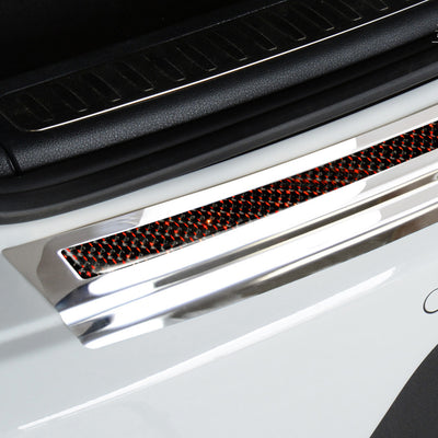 Carbon Ladekantenschutzleiste für Porsche Macan Poliertes Stahl mit Rot-Schwarzer Carbon Farbe