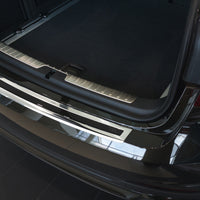 Carbon Ladekantenschutzleiste für BMW  X6 II F16 2014-2019 Poliertes Stahl mit Schwarzer Carbon Farbe