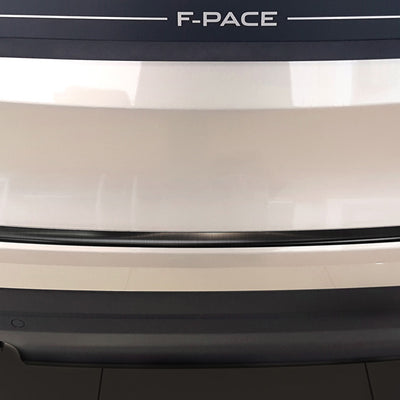 Carbon Ladekantenschutzleiste für Jaguar F-Pace Schwarzer Stahl mit Rot-Schwarzer Carbon Farbe