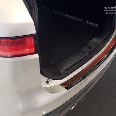 Carbon Ladekantenschutzleiste für Jaguar F-Pace Schwarzer Stahl mit Rot-Schwarzer Carbon Farbe