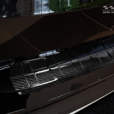 Carbon Ladekantenschutzleiste für SEAT  ATECA 5d crossover  2016-2020, FL2020-> /  CUPRA ATECA  2018-> Carbon Ladekantenschutzleiste für VOLKSWAGEN T6  Caravelle 2015 -FL.2019 , FL.2019-> (the version with trunk opening upwards)