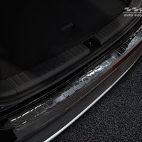 Carbon Ladekantenschutzleiste für SEAT  ATECA 5d crossover  2016-2020, FL2020-> /  CUPRA ATECA  2018-> Carbon Ladekantenschutzleiste für VOLKSWAGEN T6  Caravelle 2015 -FL.2019 , FL.2019-> (the version with trunk opening upwards)