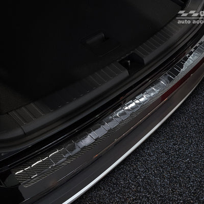 Carbon Ladekantenschutzleiste für SEAT  ATECA 5d crossover  2016-2020, FL2020-> /  CUPRA ATECA  2018-> Carbon Ladekantenschutzleiste für VOLKSWAGEN T6  Caravelle 2015 -FL.2019 , FL.2019-> (the version with trunk opening upwards)