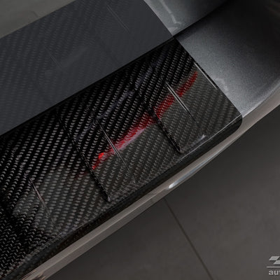 Carbon Ladekantenschutzleiste für MERCEDES  V Class W447 / VITO III / Marco Polo 2014-2019, FL2019-2024, FL 2024-> (the version with two rear doors and the version with trunk opening upwards) Schwarz Carbon