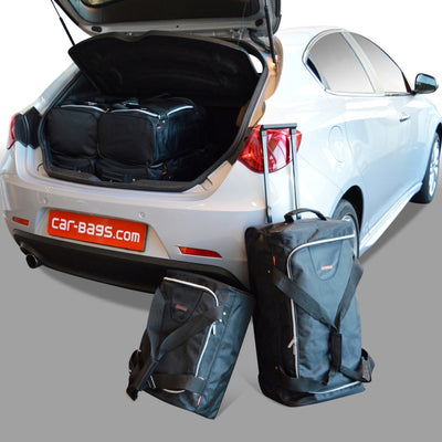 Reisetaschenset passend für Alfa Romeo Giulietta 2010-2020 5-Türer Schrägheck