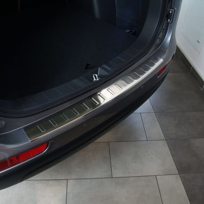 Ladekantenschutz für Mitsubishi Outlander III Silber Matt